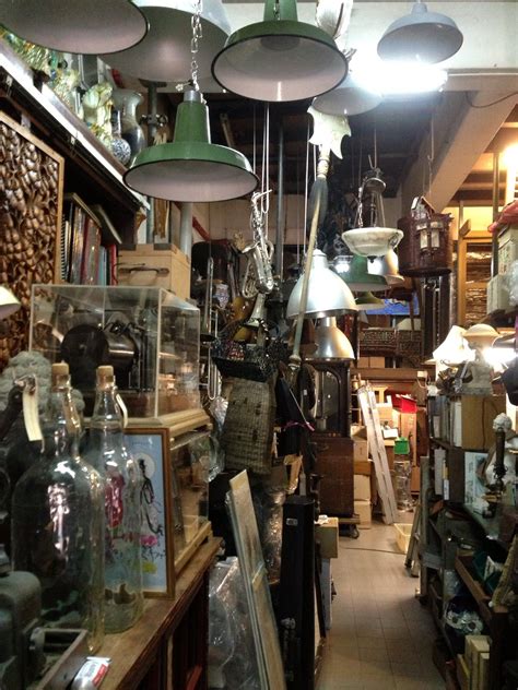 Finding photo reprints near me revealed a shop that restores old film 4