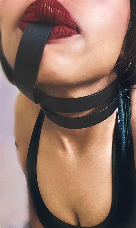 Belts are so versatile [F][self] | Scrolller