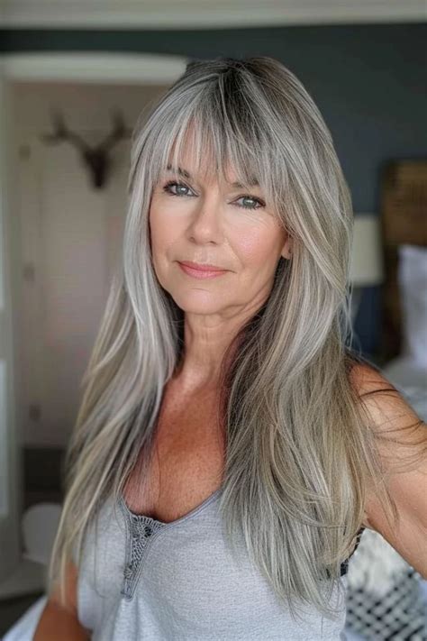 14 Gray Haircuts That Make You Look Fresh And Fabulous — Plus 3 More ...
