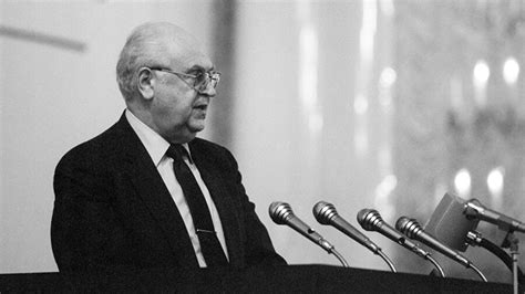 Анатолий Добрынин. Самый главный посол - Телеканал "Время"