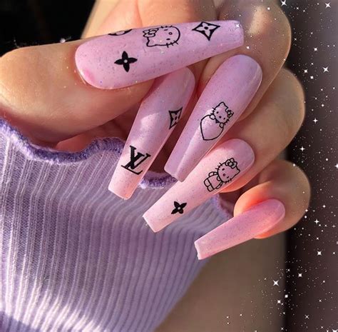 hello kitty nails ! :･ﾟ☆ | Дизайнерские ногти, Розовые ногти, Hello ...