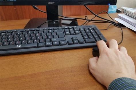 В американских тюрьмах запретили книгу «Windows 10 для чайников ...
