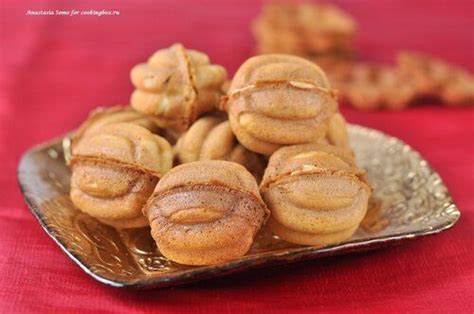 Вафельные орешки с кремом