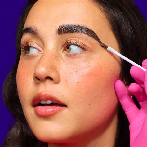 Beauty Services | Benefit Cosmetics
