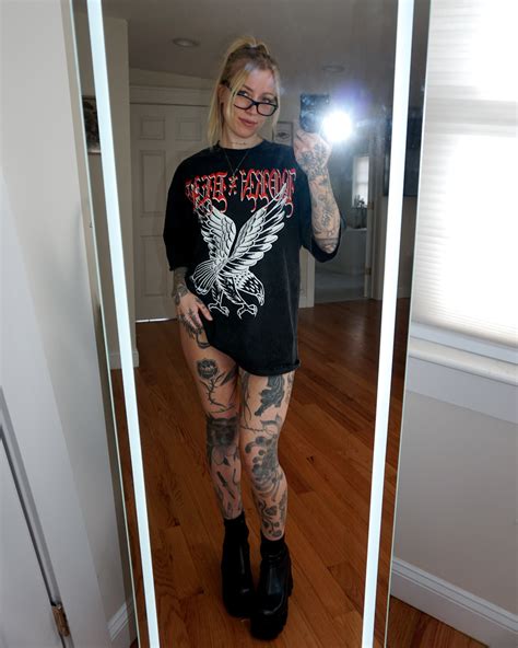 Jenna Helfrich (@itsjennahelfrich) • Instagram photos and videos