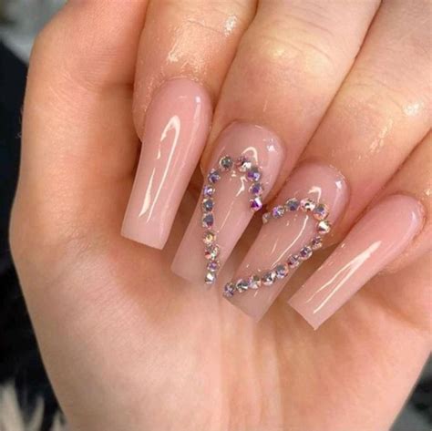 Pin by Аse4ka_official⛓️ on Ваши пины | Pink acrylic nails, Long nails ...