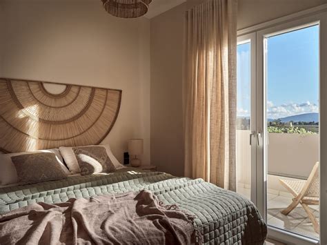 Conte Gesto Villa, with Heated Pool | Think Villa