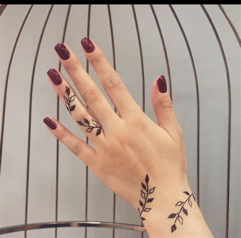 Pin on Henna Design | Simple henna tattoo, Henna style tattoos, Henna ...