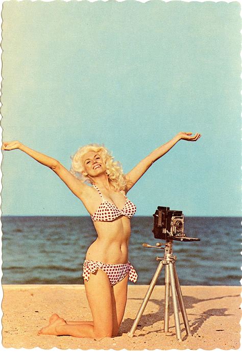 Lot - BUNNY YEAGER Pin Up Postcard BUNNY YEAGER