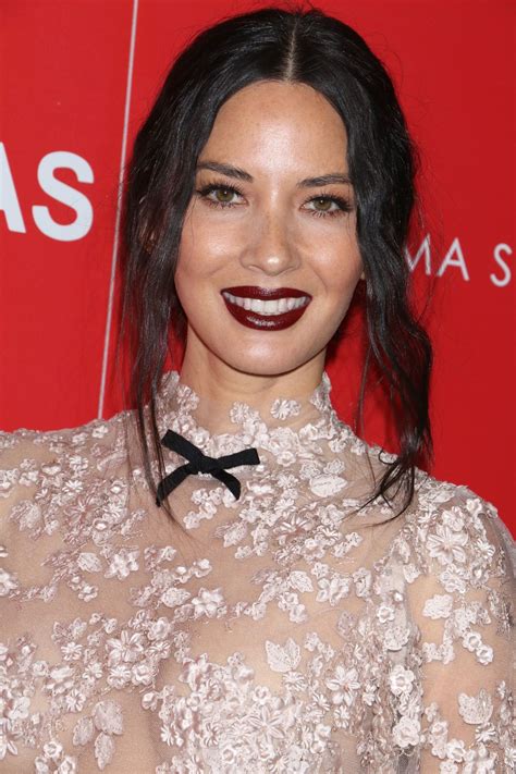 Olivia Munn Latest Photos - CelebMafia