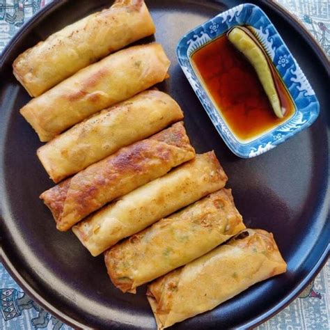 Filipino Vegetable Lumpia Recipe (Lumpiang Gulay) - The Odehlicious