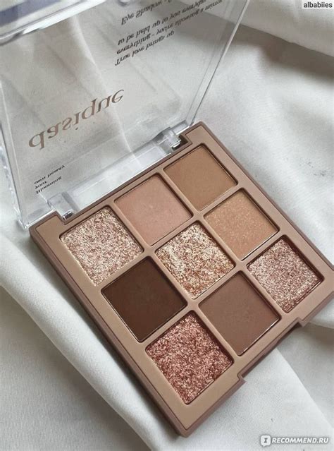 Палетка теней для век Dasique Shadow Palette #10 Autumn Breeze ...