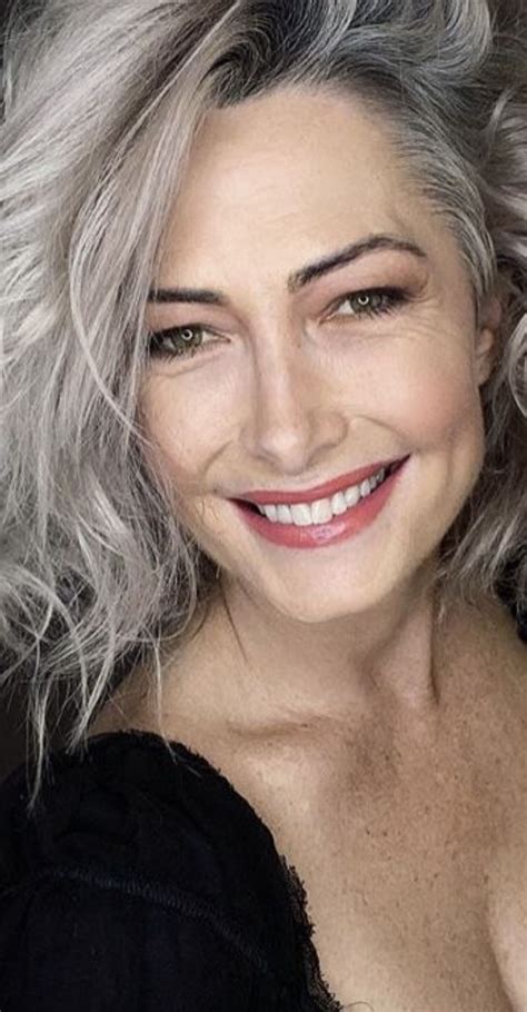 Pin by nury bttr on Cortes de cabello corto | Grey hair model, Silver