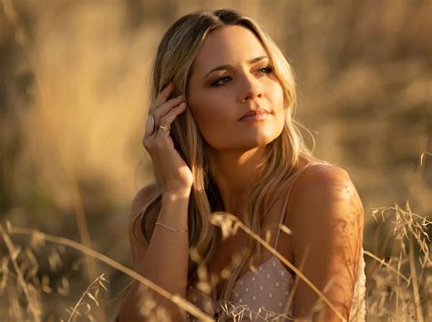 vanessa rae adams nude 3