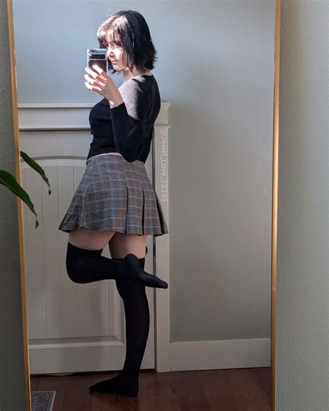 Jewel Love | I hope you're having the bestest day ️ | Instagram