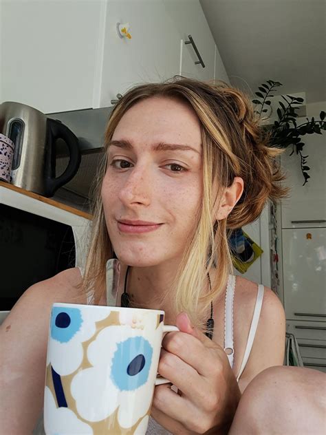꧁Ruuti꧂ 🏳️‍⚧️ on Twitter: "My first morning with OF!!! I'm happy it's ...