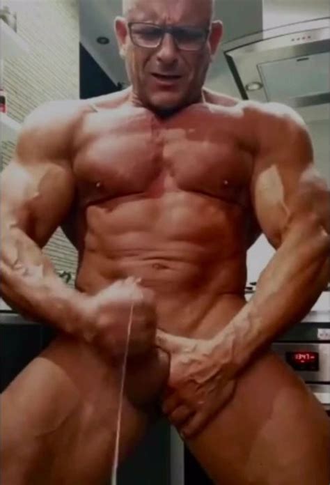 mature daddy bodybuilder jo  bathroom thisvidcom em ingles