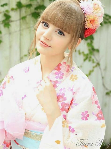 1000+ images about Dakota Rose on Pinterest | Natural face, Tiaras and ...