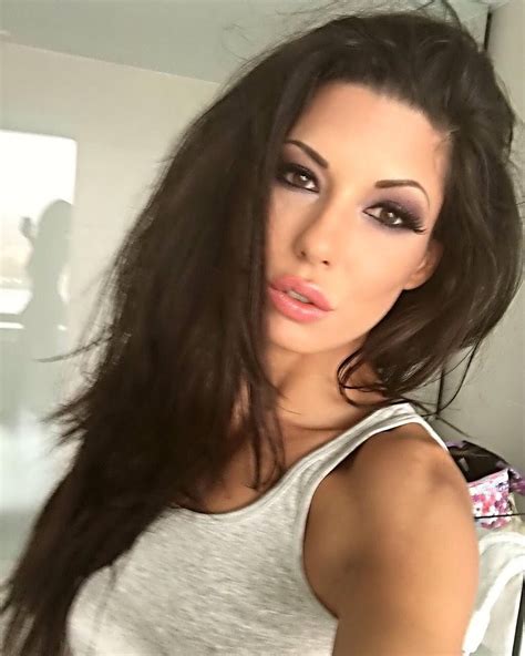 Alexa Tomas on Instagram: “😜” | Alexa tomas, Long hair styles, Beauty face