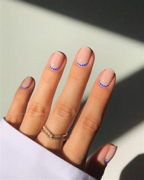Embracing Minimal Nail Designs: 33+ Ideas of Elegant and Simple
