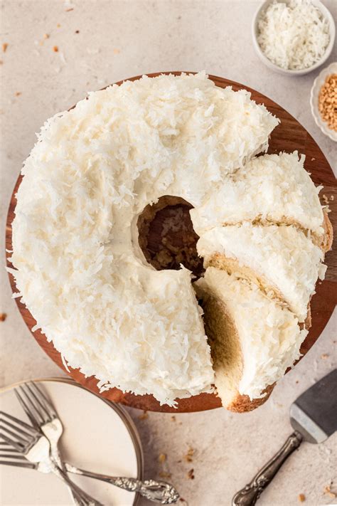 white chocolate coconut bundt cake 7