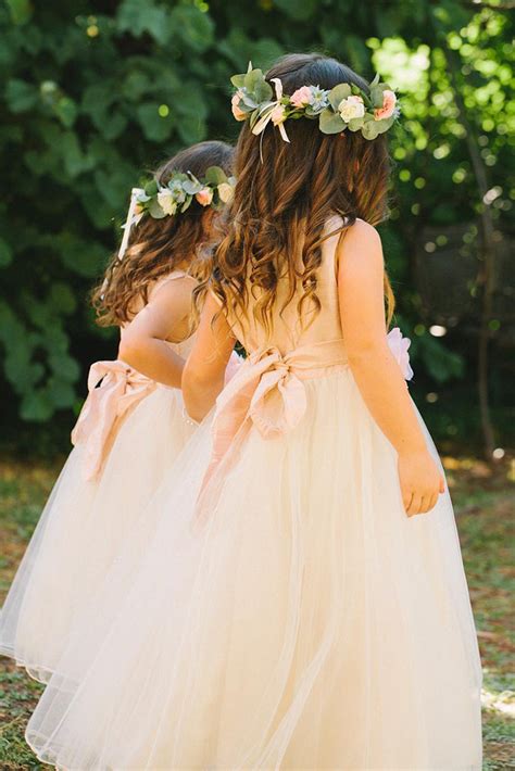 36 Tender And Charming Flower Girl Photos | Wedding Forward