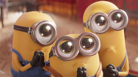 review minions nace  villano locos  los juegos