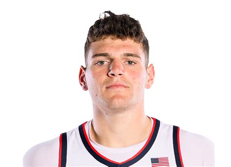 Donovan Clingan (UConn) | Fanspo