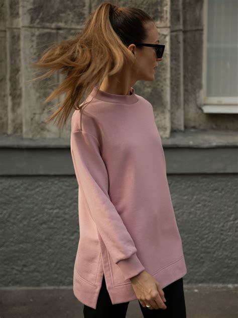 Пудровый свитшот | Fashion, Sleeve top, Tops