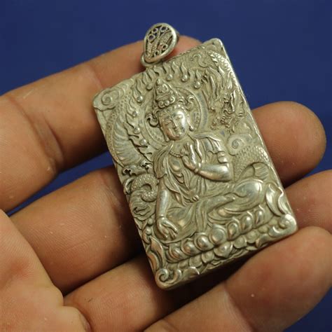 Chinese old Tibet Silver Carved Kwan-yin&Dragon Statues Amulet Necklace
