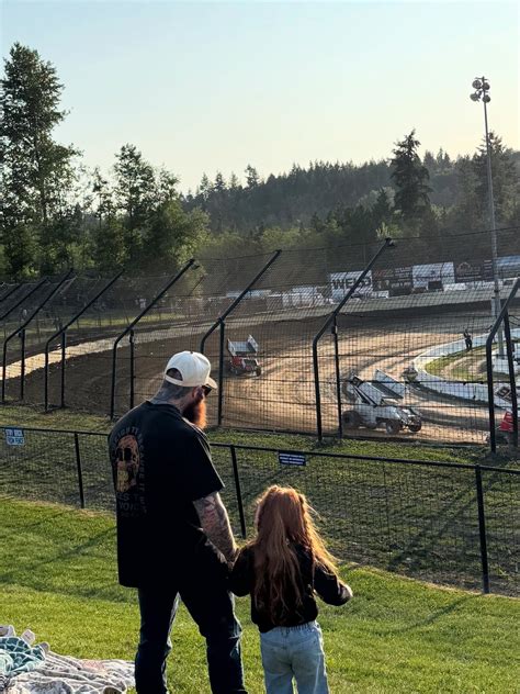 Brandy Clevenger (@notadamnperson) • Instagram photos and videos