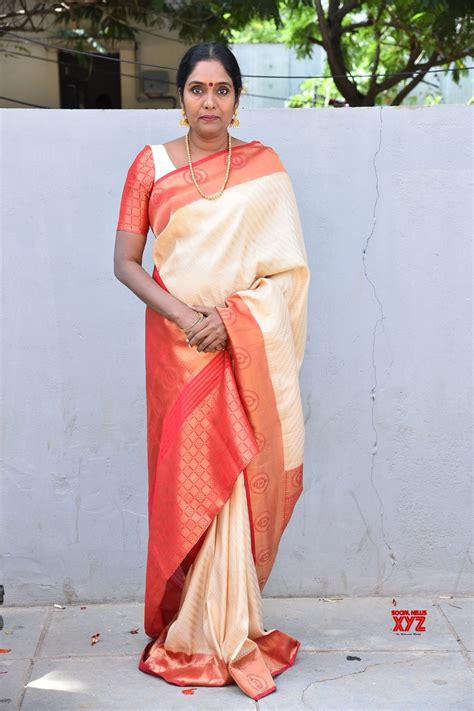 Senior Actress Nireekshana Archana Stills Chor Bazaar Movie Interview