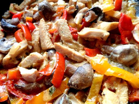 Курица с овощами и грибами к рису за 30 минут - пошаговый рецепт с фото