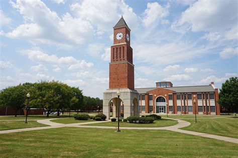 Navarro College | TX Almanac