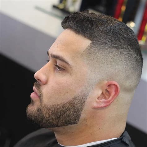 20 Best Choices Hairstyle For Fat Man 2022 - Hair Loss Geeks