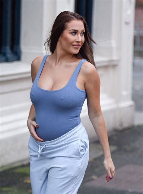 Pregnant CHLOE GOODMAN at Her Clinic Opiah Cosmetics in Hove 12/22/2019