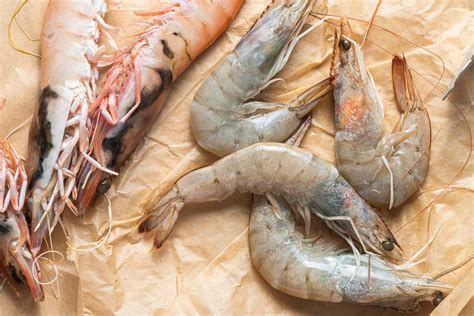 Prawns Vs. Shrimp (Side-by-Side Photos)