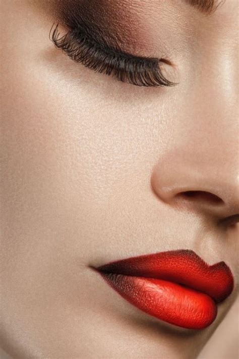 Секси устни - 14 грим идеи | Страница 11 | Rozali.com