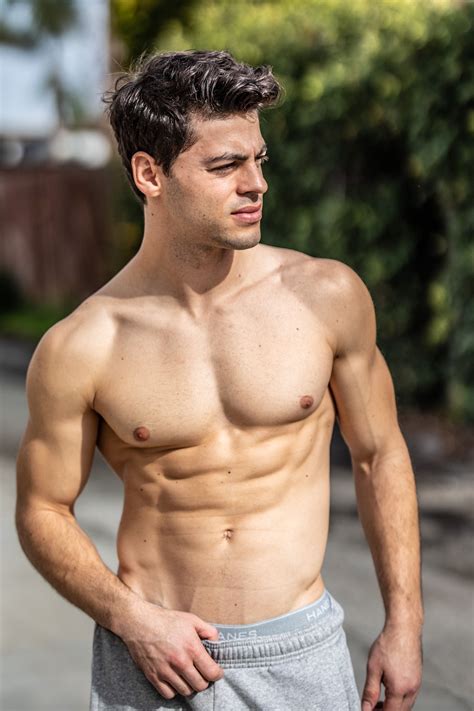 Chris Petrovski