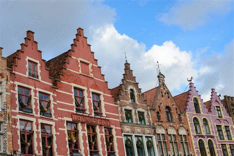 poster arquitectura tipica de brujas ciudad de canales  puentes belga
