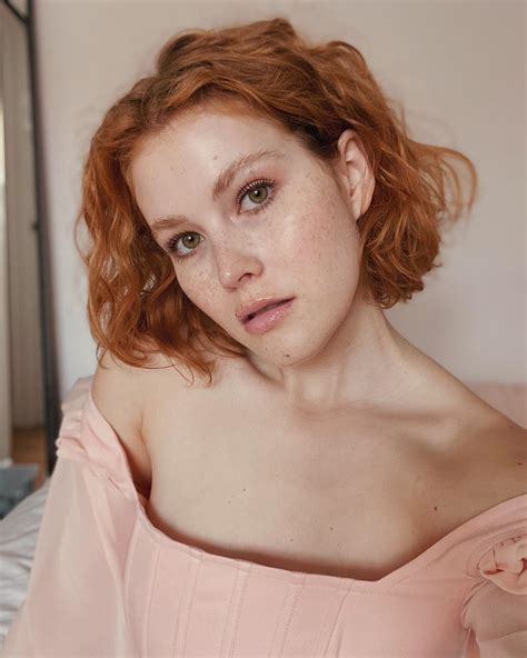 Heidi Romanova biography, 24 Photos, Age, Height, Real Name, Instagram