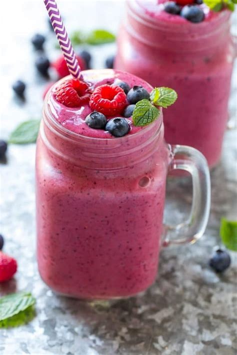 mixed berry smoothie