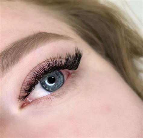 Наращивание ресниц in 2024 | Eyelash extentions, Lashes, Eyelashes