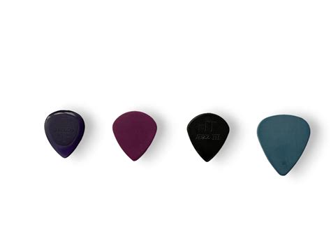 Guitar Pick Size: How Thickness Shapes Your Sound – fretboardfrenzy.com