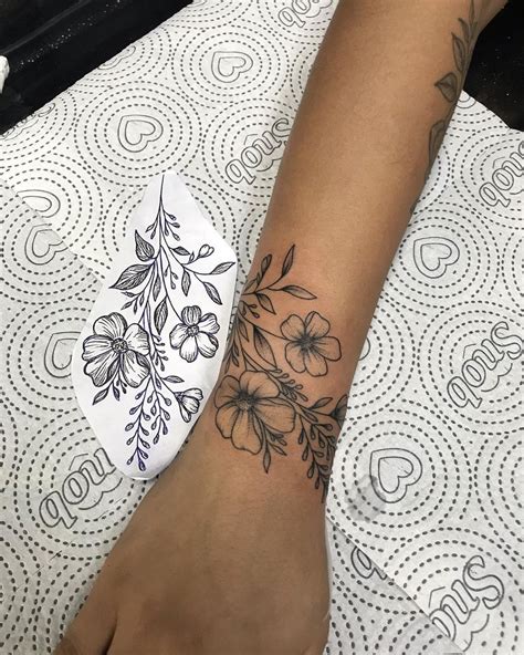 Dinho Barros tattoo on Instagram: "De ontem,feita na @gabrielepetca vlw ...