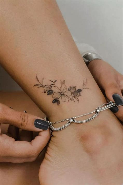 Fotos De Tatuagens Pequenas Feminina