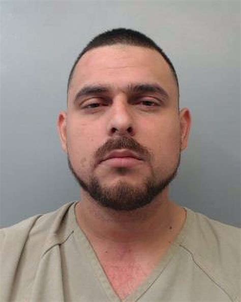 Laredo PD responds to domestic disturbance after report of shotgun blast