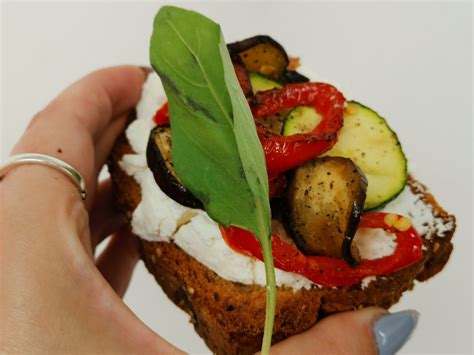 6 Delicious Alternatives to Avocado Toast (Sweet And Savory!) - The ...