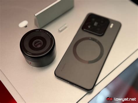 A Hands On With Xiaomi's Modular Optical System Concept Smartphone