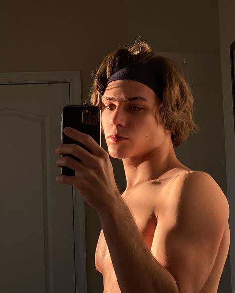 @danielbochkov on Instagram • cute boy aesthetic golden hour • | Cute ...